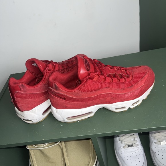 Men's 6 Womens 7.5  - Nike Air Max 95 Premium Gym Red - Picture 1 of 8